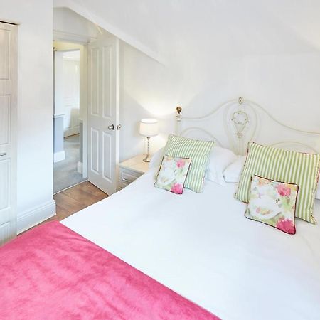 Host & Stay - Park Place Apartment 휫비 외부 사진